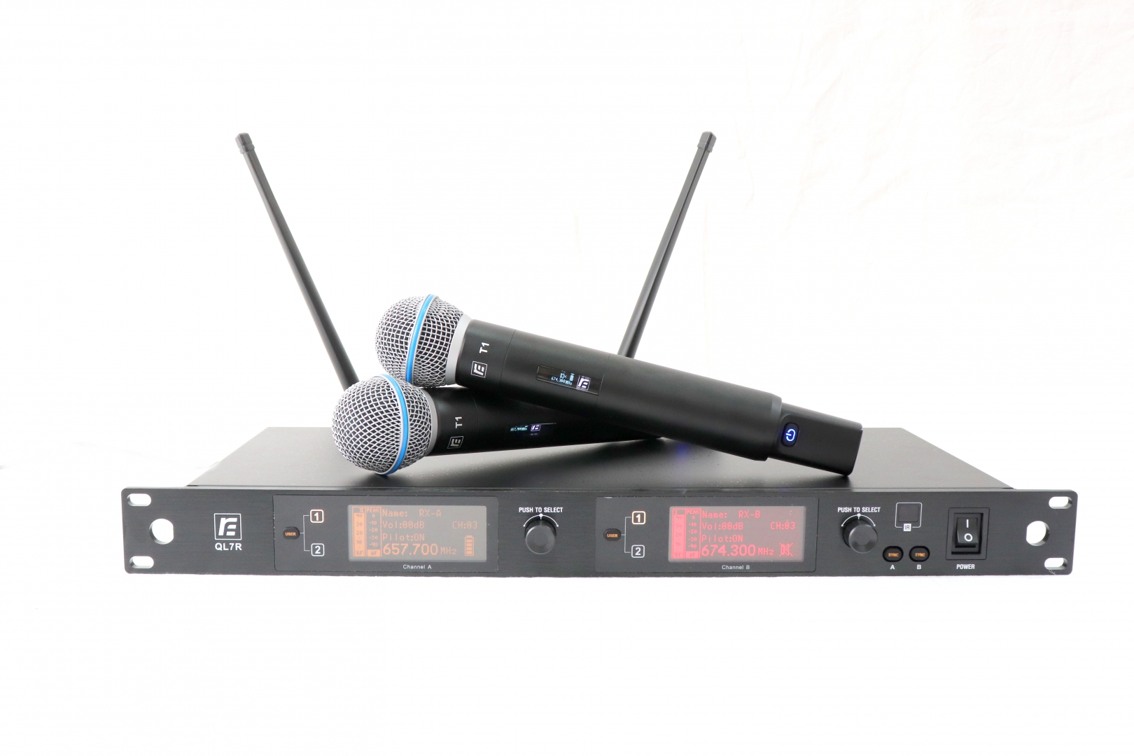 RFIntell QL7R/T1-A 651,800-683,400 МГц 2-канальная радиосистема с 2-мя ручными микрофонами в Камень-на-Оби
