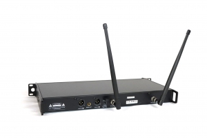 RFIntell QL7R/T1-B 720,500-754,000 МГц 2-канальная радиосистема с 2-мя ручными микрофонами в Камень-на-Оби